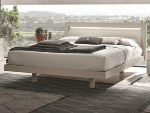 KRYZIA - Bed with upholstered headboard _ Tomasella