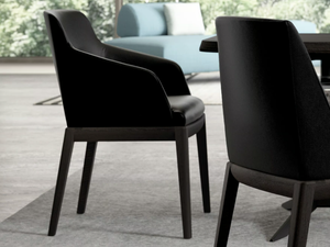 TINA - Upholstered leather chair with armrests _ Tremolada