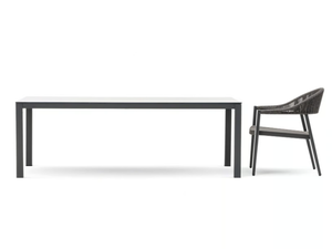 VICTOR LOW - Rectangular powder coated aluminium garden table _ Varaschin