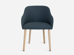 CISTELL CURVE - Upholstered chair with armrests and wooden legs _ Vergés