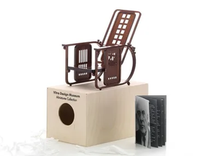 MINIATURES SITZMASCHINE - Wooden miniature _ Vitra