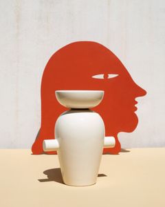 Momento Vase JH40