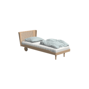 Noa Balanced oak With open lamellas headboard and wheels