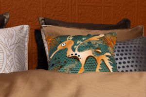 Blooming Seadragon Decorative Pillow 