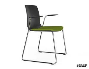 NOOM 50 - Sled base chair with armrests with integrated cushion _ ACTIU