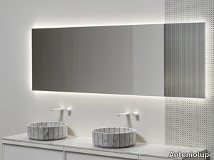 DISTINTO - Wall-mounted mirror with integrated lighting _ Antoniolupi