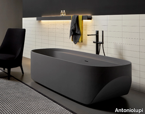 SLED - Freestanding Flumood® bathtub with light _ Antoniolupi