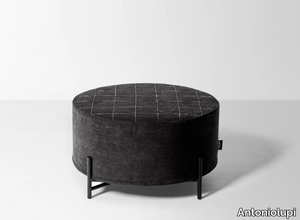 PAESAGGI SOSPESI - Upholstered fabric pouf with removable lining _ Antoniolupi