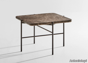 PAESAGGI SOSPESI - Square marble coffee table for living room _ Antoniolupi