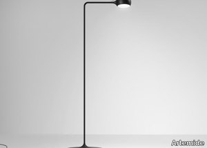 IXA - Adjustable metal floor lamp _ Artemide