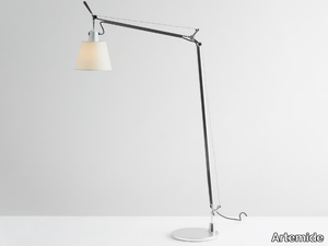 TOLOMEO BASCULANTE READING - Reading parchment paper or satin floor lamp _ Artemide