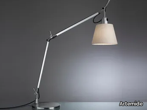 TOLOMEO BASCULANTE - LED adjustable with swing arm table lamp _ Artemide