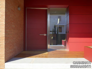 Lacqued exterior wooden safety door - Exterior wooden safety door _ CARMINATI SERRAMENTI