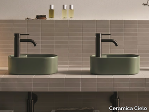 LES PETITES - Countertop oval ceramic washbasin _ Ceramica Cielo