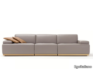 KONGENS - 4 seater leather sofa _ Egoitaliano