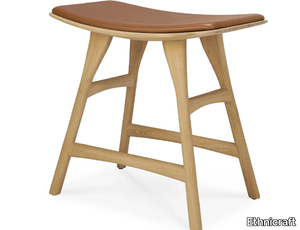 OSSO - Oak stool with integrated cushion _ Ethnicraft