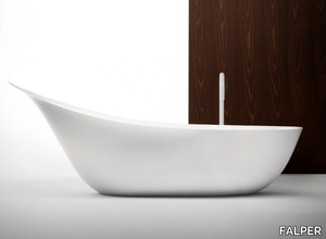 LANCETTA - Freestanding oval Cristalplant® bathtub _ FALPER