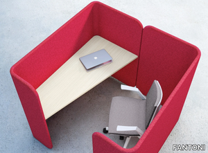 HUG MODULAR PODS - Acoustic fabric office booth _ FANTONI