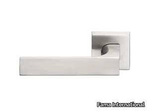 ITALIAN DESIGN - ANEMONE - Door handle on rose _ Fama International