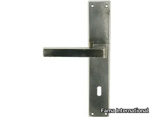 LATUS MG2031 - Bronze door handle on back plate _ Fama International