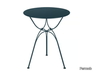 AIRLOOP - Round steel garden table _ Fermob