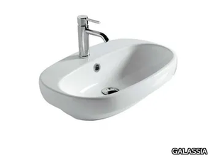 ERGO 60 CM - - Inset oval ceramic washbasin _ GALASSIA