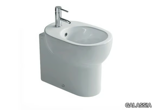 M2 50 - Ceramic bidet _ GALASSIA