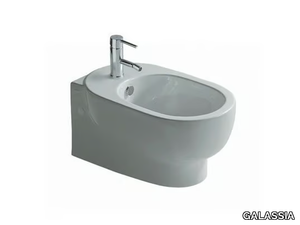 M2 55 - Wall-hung ceramic bidet _ GALASSIA