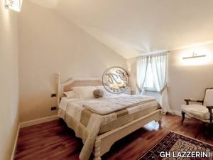 Bed 4 - Wooden bed _ GH LAZZERINI