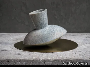 TOLL VASE 02 - Natural stone vase _ Gardeco Objects