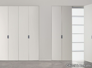 GUARDAROBA 25 - Folding cabinet door for walk-in wardrobes _ Ghizzi & Benatti