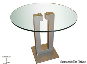 ISIS - Glass dining table _ Gonzalo De Salas