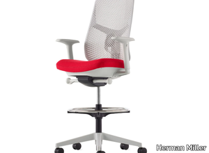 VERUS - Height-adjustable resin office stool with footrest _ Herman Miller