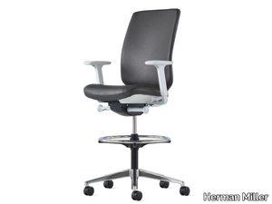 VERUS - Leather office stool with Armrests with 5-Spoke base _ Herman Miller