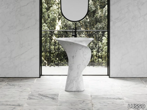 CANOVA - Freestanding oval single Carrara marble washbasin _ LUSSO