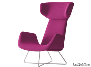 MYPLACE - Wing armchair with armrests _ La Cividina