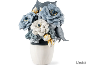 VASE WITH FLOWERS - Porcelain decorative object _ Lladró