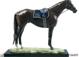 DEEP IMPACT HORSE - Porcelain decorative object _ Lladró