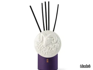 GOAT - Porcelain Air freshener dispenser _ Lladró