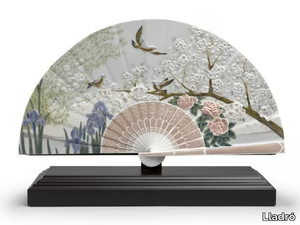 IRIS AND CHERRY FLOWERS FAN - Porcelain decorative object _ Lladró