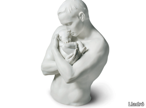 PATERNAL PROTECTION - Porcelain decorative object _ Lladró