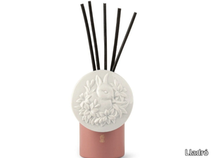 RABBIT - Porcelain Air freshener dispenser _ Lladró