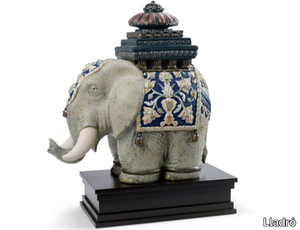 SIAMESE ELEPHANT - Porcelain decorative object _ Lladró