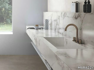 THE TOP BATHROOM - Porcelain stoneware bathroom foil with marble effect _ MARAZZI