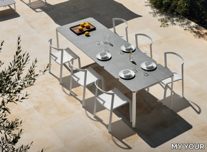 PUSH - Extending rectangular powder coated aluminium garden table _ MY YOUR