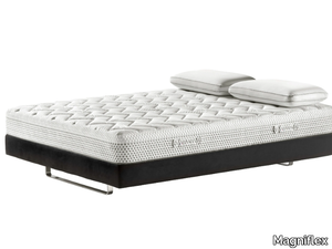 MASSAGGIO LIGHT - Double breathable Memoform mattress _ Magniflex