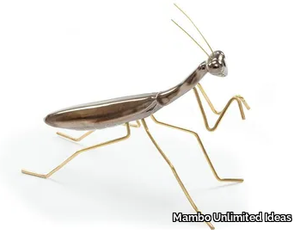 PRAYING MANTIS Gold - Contemporary style ceramic decorative object _ Mambo Unlimited Ideas