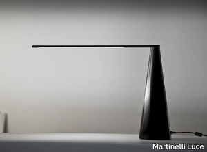 ELICA - LED aluminium table lamp _ Martinelli Luce