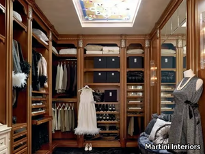 ROMANZA - Custom wooden walk-in wardrobe _ Martini Interiors