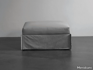 FOX - Fabric pouf bed with removable lining _ Meridiani